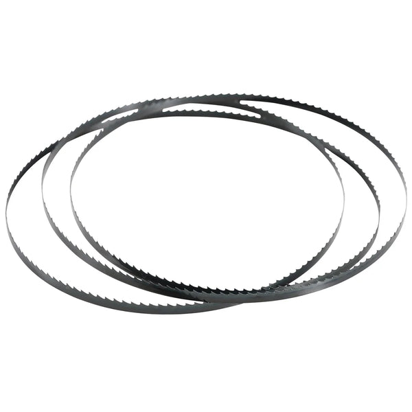 Two circular saw blades on a white background｜card